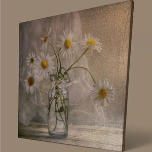 Floral Canvas Art with Daisies
